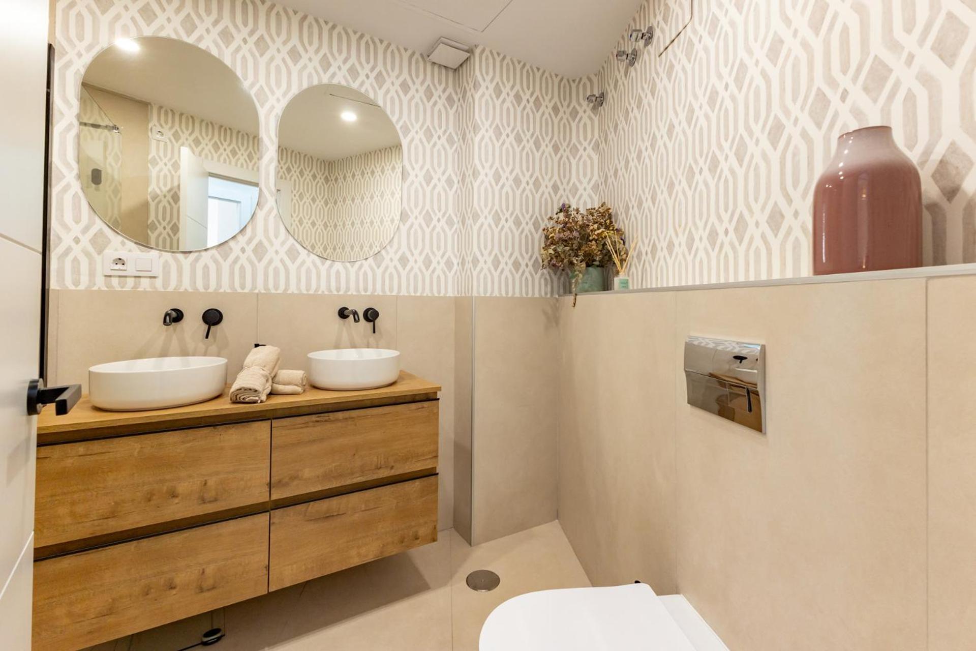 Charming 2 Bedrooms Apartment With Free Parking At Plaza Alameda By Ocityzen Севилья Экстерьер фото